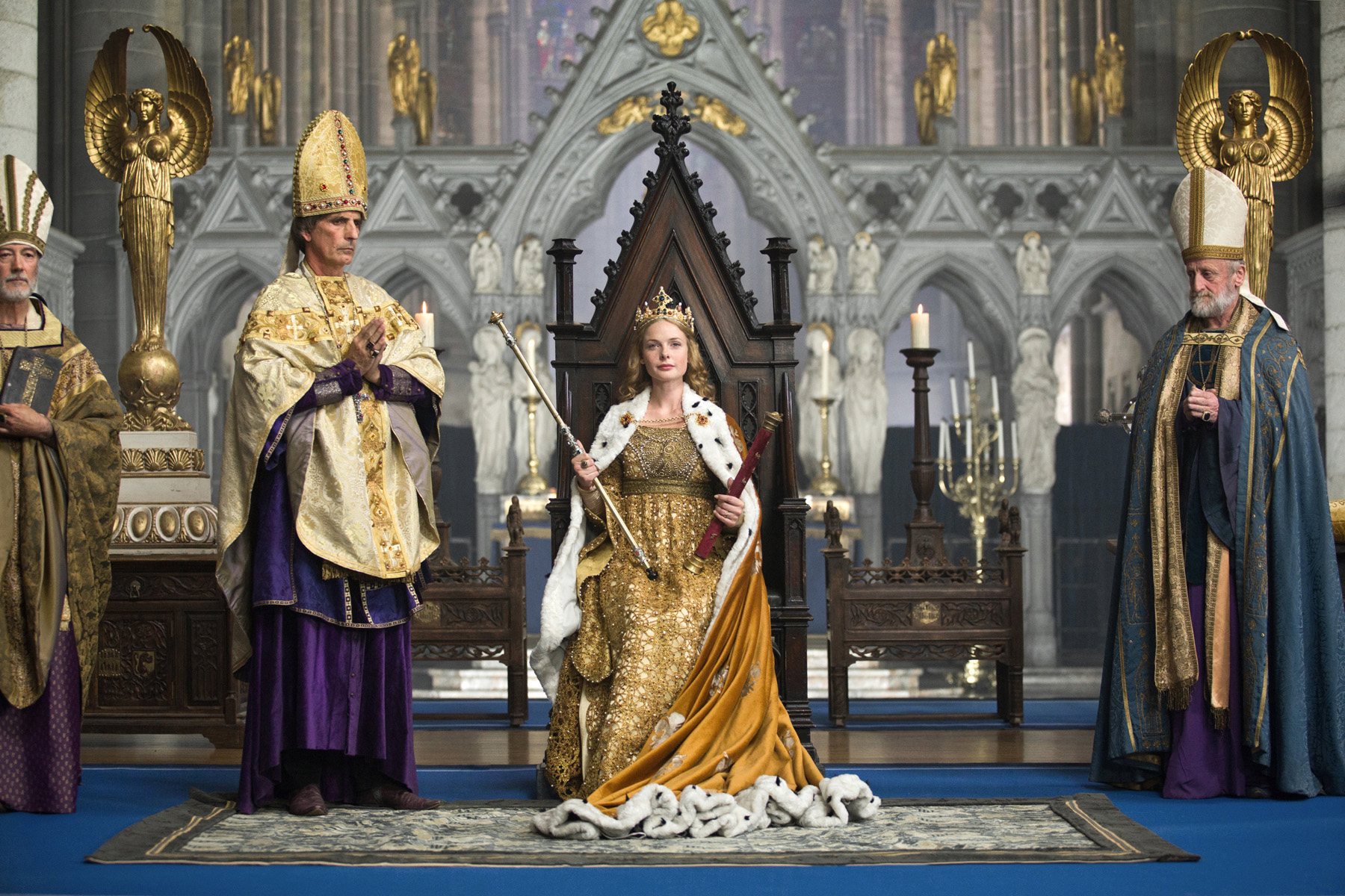 Rebecca Ferguson as Elizabeth Woodville at her coronation in The White Queen
